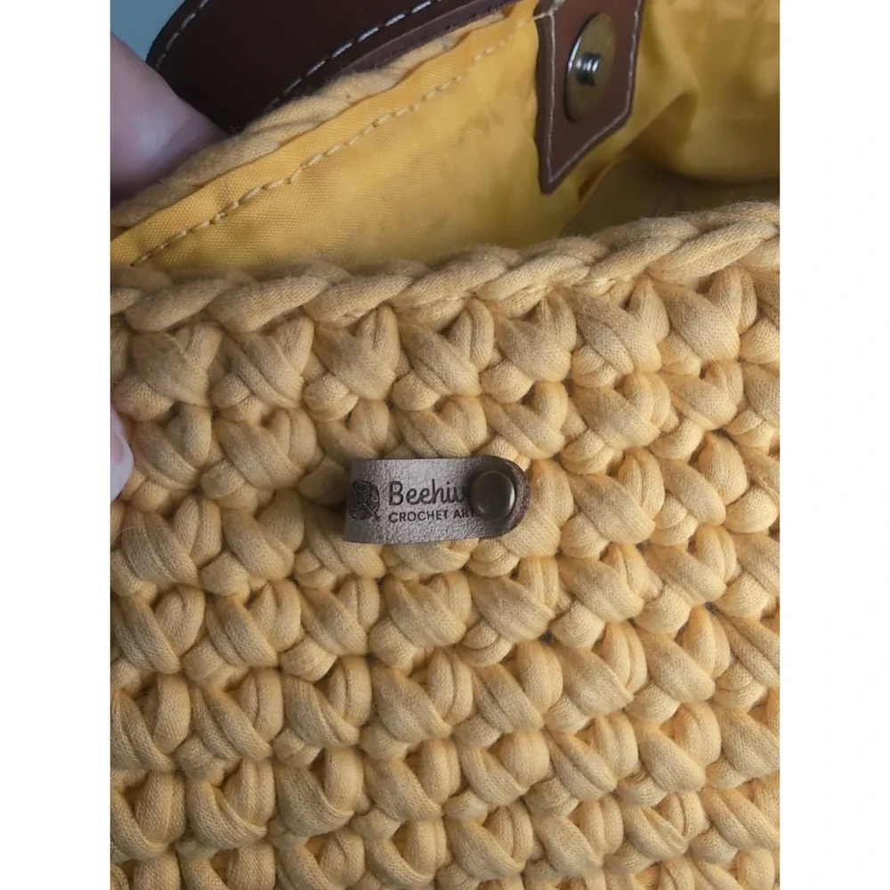 Beehive Crochet Art Handmade Yellow Shoulder Bag Tote Carryall Bucket Bag W/Tags